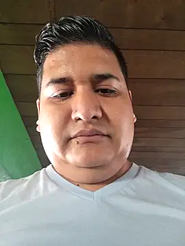 Snapshot of bebecito2780 chatting on 11-17-25, 11:10 bebecito2780 online show from 11-17-25, 11:10