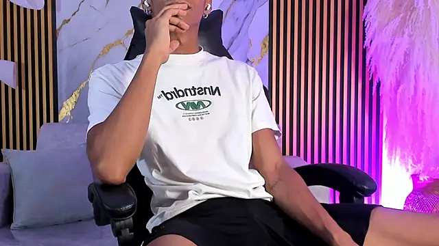 JulienSaint online show from 10-15-25, 12:16