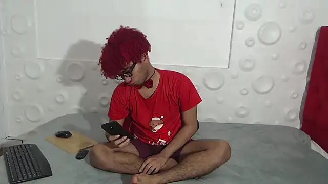 felipecams123 online show from 11-12-25, 02:01