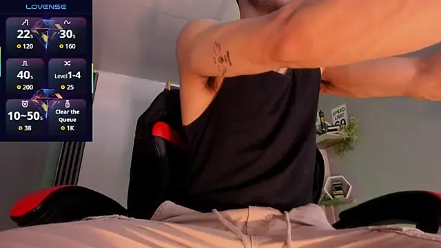 Bastian MCcormick online show from 10-24-25, 12:23