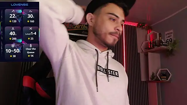 Snapshot of Bastian_MCcormick chatting on 12-21-25, 08:32 Bastian MCcormick online show from 12-21-25, 08:32