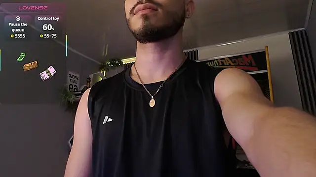 Snapshot of Bastian_MCcormick chatting on 01-14-26, 01:06 Bastian MCcormick online show from 01-14-26, 01:06