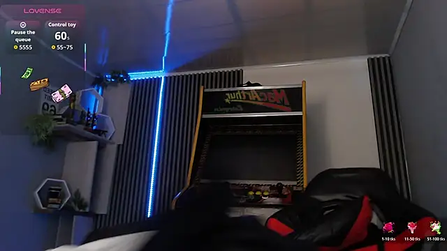 Snapshot of Bastian_MCcormick chatting on 02-24-26, 01:31 Bastian MCcormick online show from 02-24-26, 01:31