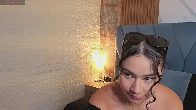 nathalia koch  online show from 04-04-26, 09:01