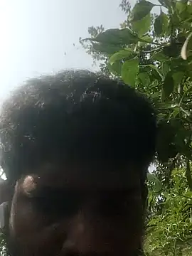 Snapshot of Chloe_1122 chatting on 02-06-25, 04:53 Chloe 1122 online show from 02-06-25, 04:53