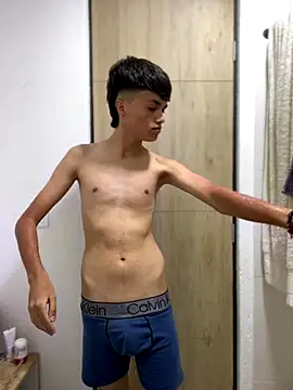 Snapshot of andrew_gara chatting on 09-08-25, 11:26 andrew gara online show from 09-08-25, 11:26