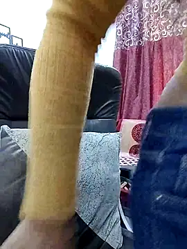 SEEMA 127 online show from 11-11-25, 06:24