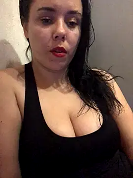 Snapshot of CutieMarine chatting on 11-13-25, 04:50 CutieMarine online show from 11-13-25, 04:50