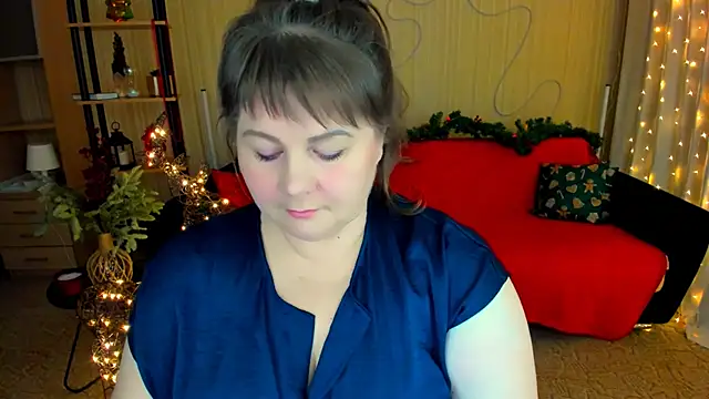 CrystaalStaar online show from 12-19-25, 07:21