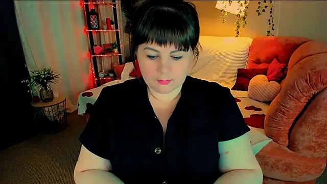 Snapshot of CrystaalStaar chatting on 06-06-26, 10:03 CrystaalStaar online show from 06-06-26, 10:03