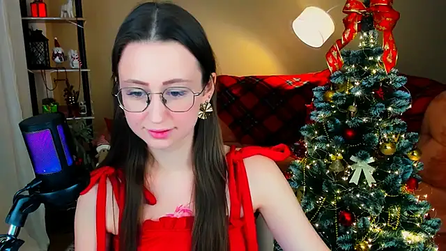 YourLovellyStory online show from 12-22-25, 04:26