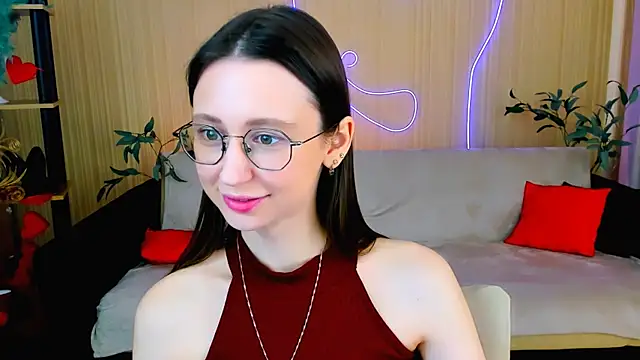 Snapshot of YourLovellyStory chatting on 06-27-26, 11:59 YourLovellyStory online show from 06-27-26, 11:59