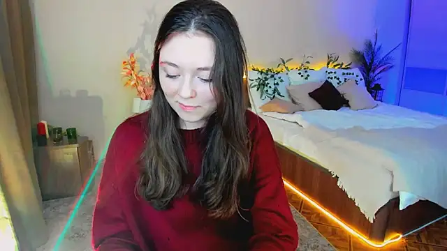 Snapshot of AlluringLookk chatting on 11-16-25, 04:34 AlluringLookk online show from 11-16-25, 04:34