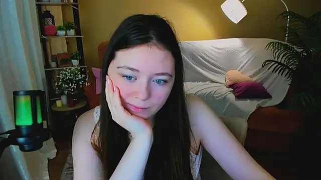 Snapshot of AlluringLookk chatting on 01-17-26, 09:25 AlluringLookk online show from 01-17-26, 09:25