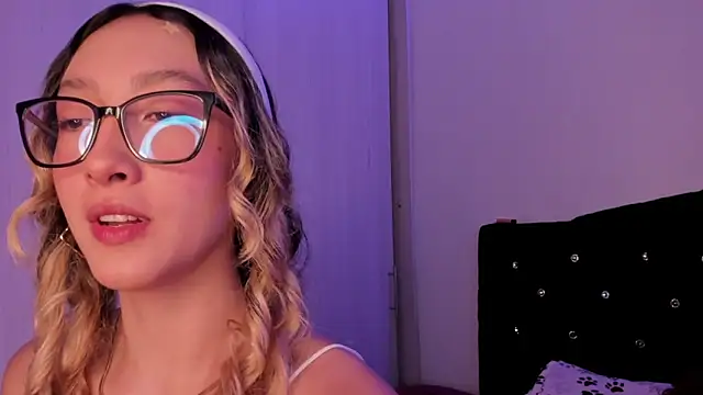 LauMiller online show from 10-23-25, 12:10