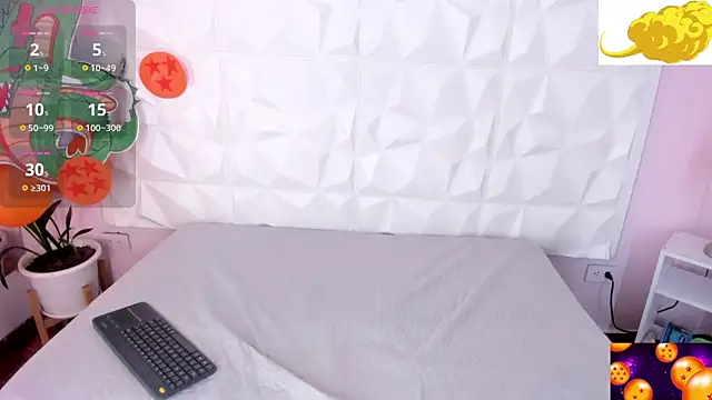 HannahToons online show from 10-31-25, 03:07