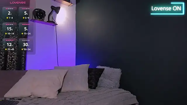 Snapshot of MarkSantozz chatting on 01-06-26, 08:45 MarkSantozz online show from 01-06-26, 08:45