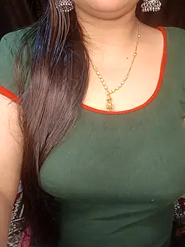 Snapshot of officialbhabhi chatting on 09-09-25, 05:56 officialbhabhi online show from 09-09-25, 05:56