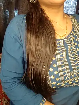 Snapshot of officialbhabhi chatting on 09-10-25, 06:02 officialbhabhi online show from 09-10-25, 06:02