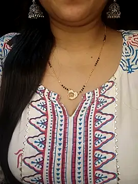 Snapshot of officialbhabhi chatting on 09-24-25, 02:20 officialbhabhi online show from 09-24-25, 02:20