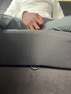 Snapshot of Dickey-B-RSA chatting on 11-06-25, 06:25 Dickey-B-RSA online show from 11-06-25, 06:25