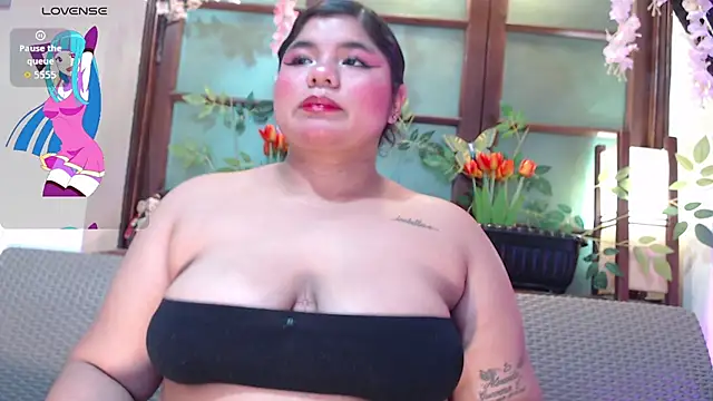 Lia Arellano online show from 07-17-26, 07:19