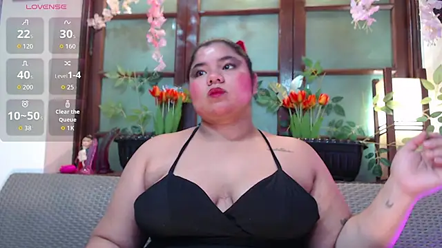 Lia Arellano online show from 07-18-26, 07:28