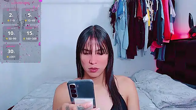 Snapshot of Azley_sweet chatting on 06-10-26, 03:00 Azley sweet online show from 06-10-26, 03:00