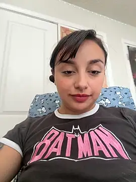 Snapshot of CharmingMaddie chatting on 10-07-25, 03:31 CharmingMaddie online show from 10-07-25, 03:31