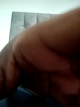 Snapshot of Thabo1004 chatting on 10-01-25, 06:41 Thabo1004 online show from 10-01-25, 06:41