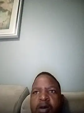 Snapshot of Thabo1004 chatting on 10-06-25, 08:17 Thabo1004 online show from 10-06-25, 08:17