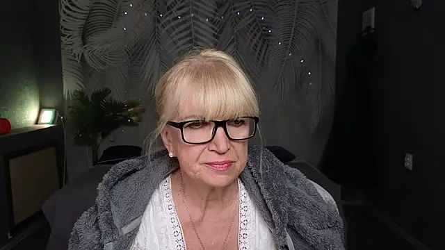 Sabina Ros online show from 10-03-25, 07:16