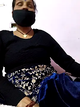 Love-pari077 online show from 01-14-26, 03:17