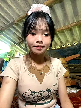 Snapshot of AdamLazis chatting on 09-12-25, 12:44 AdamLazis online show from 09-12-25, 12:44