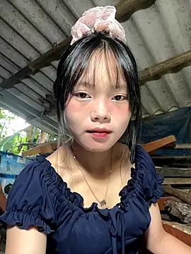 Snapshot of AdamLazis chatting on 09-17-25, 11:50 AdamLazis online show from 09-17-25, 11:50