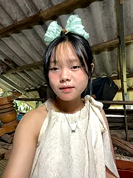 Snapshot of AdamLazis chatting on 10-09-25, 12:41 AdamLazis online show from 10-09-25, 12:41