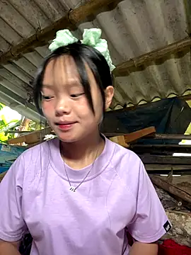 Snapshot of AdamLazis chatting on 10-21-25, 12:44 AdamLazis online show from 10-21-25, 12:44