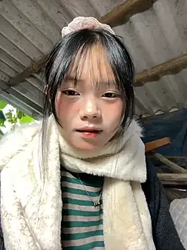 Snapshot of AdamLazis chatting on 11-16-25, 12:38 AdamLazis online show from 11-16-25, 12:38