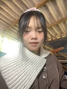 Snapshot of AdamLazis chatting on 11-29-25, 01:52 AdamLazis online show from 11-29-25, 01:52