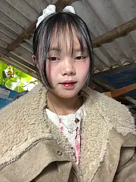 Snapshot of AdamLazis chatting on 01-17-26, 12:37 AdamLazis online show from 01-17-26, 12:37