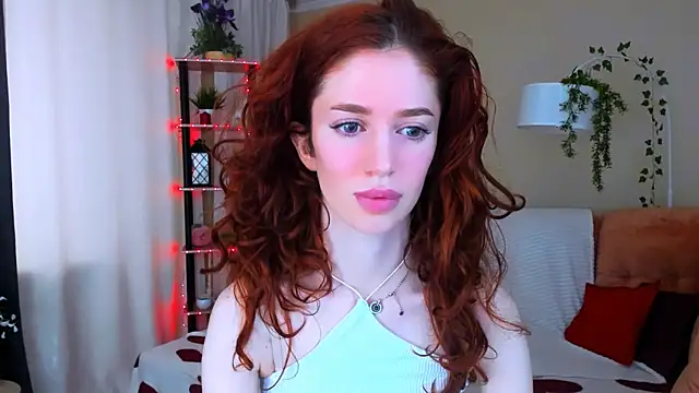 ChristinaConteeree online show from 07-05-26, 04:19