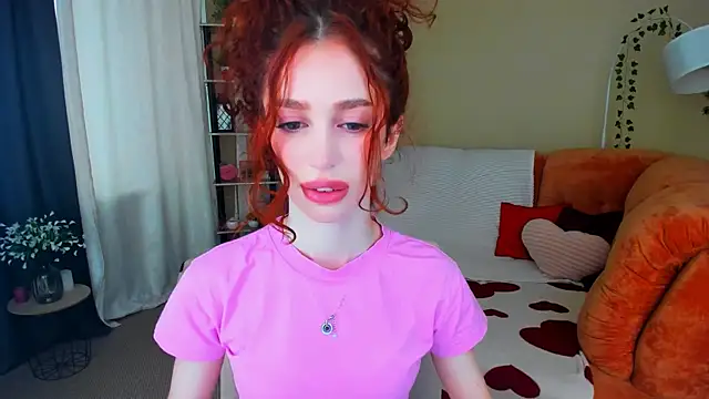 ChristinaConteeree online show from 07-09-26, 11:14