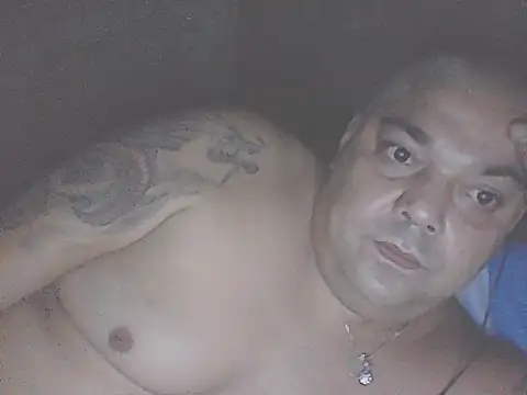 Snapshot of mauri5 chatting on 09-15-25, 09:15 mauri5 online show from 09-15-25, 09:15