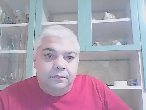 Snapshot of mauri5 chatting on 10-31-25, 10:38 mauri5 online show from 10-31-25, 10:38