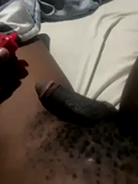 Snapshot of hardboyi03 chatting on 11-11-25, 06:08 hardboyi03 online show from 11-11-25, 06:08