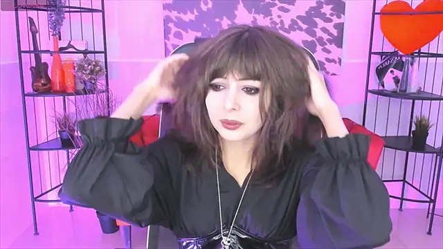 CrystallBloom online show from 10-16-25, 01:50