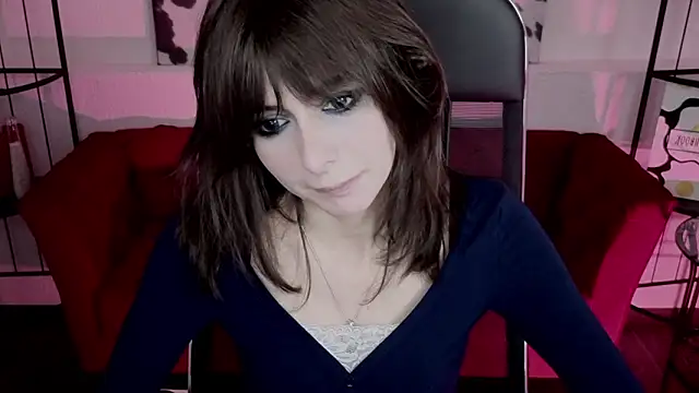 CrystallBloom online show from 03-06-26, 01:29