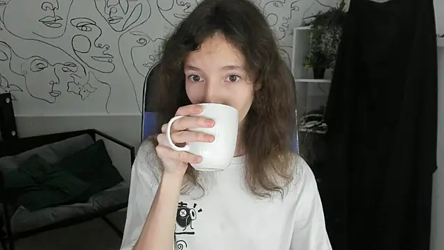 EmmanuellBrown online show from 09-14-25, 04:22