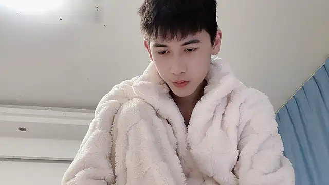 xiaojie2563 online show from 12-17-25, 01:28