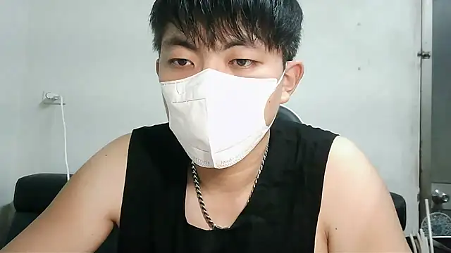 bigbb101011 online show from 10-13-25, 02:39